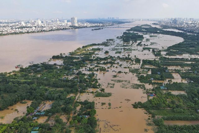 Đợt mưa kèm không khí lạnh ở miền Bắc tác động thế nào đến các vùng còn ngập úng?
